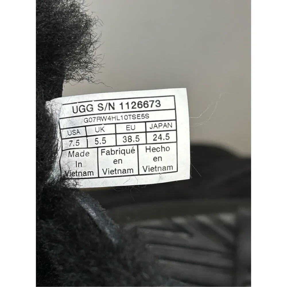 UGG Women's Zariyah Water Repellent Shearling Suede Ankle Bootie‎ Black Size 7.5